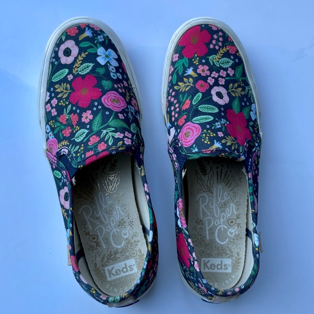 Rifle Paper Co x Keds double decker slip on size 6.5 navy floral EUC